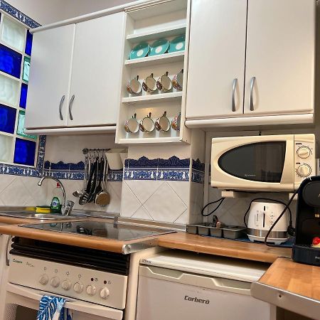 Iyourbasics Lovely Apartment Hinestrosa 23 Free Wifi&Ac Malaga Bagian luar foto
