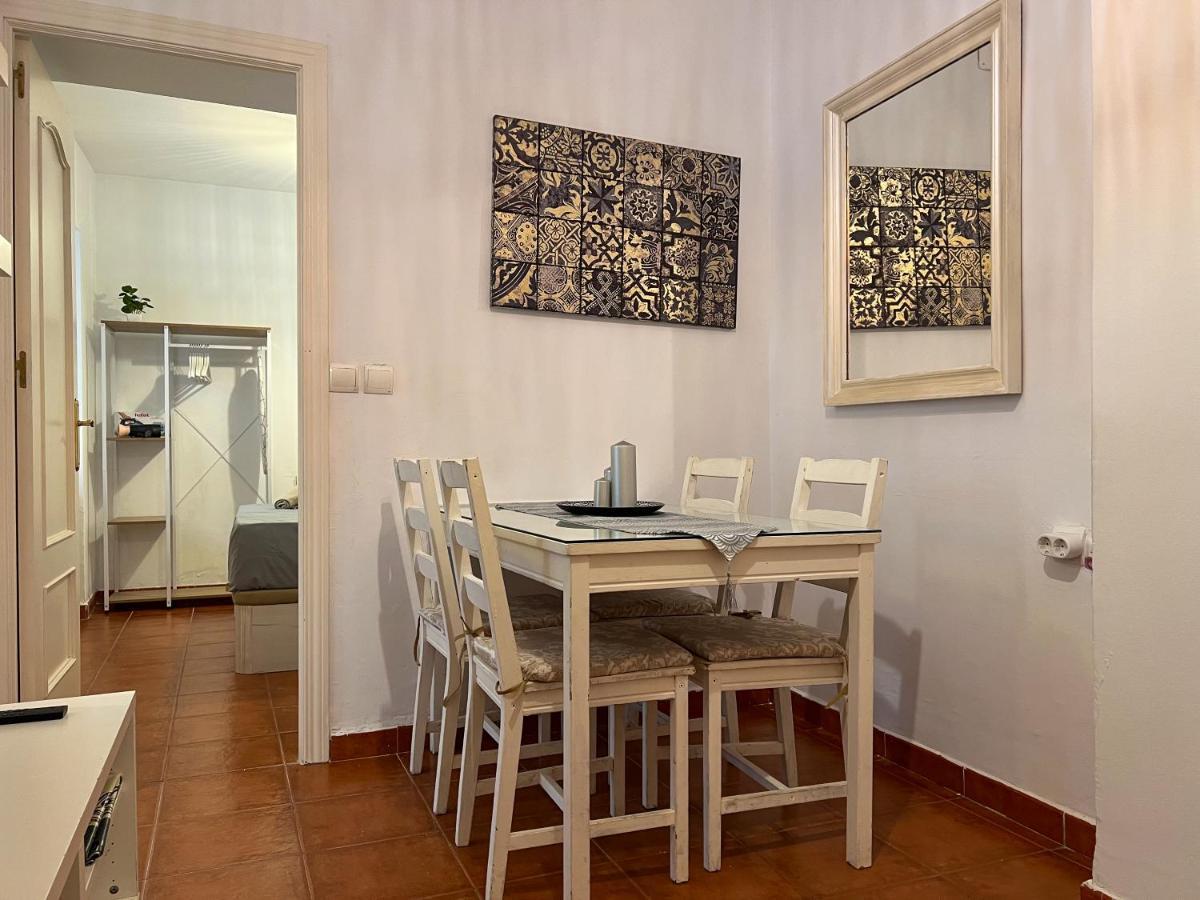 Iyourbasics Lovely Apartment Hinestrosa 23 Free Wifi&Ac Malaga Bagian luar foto
